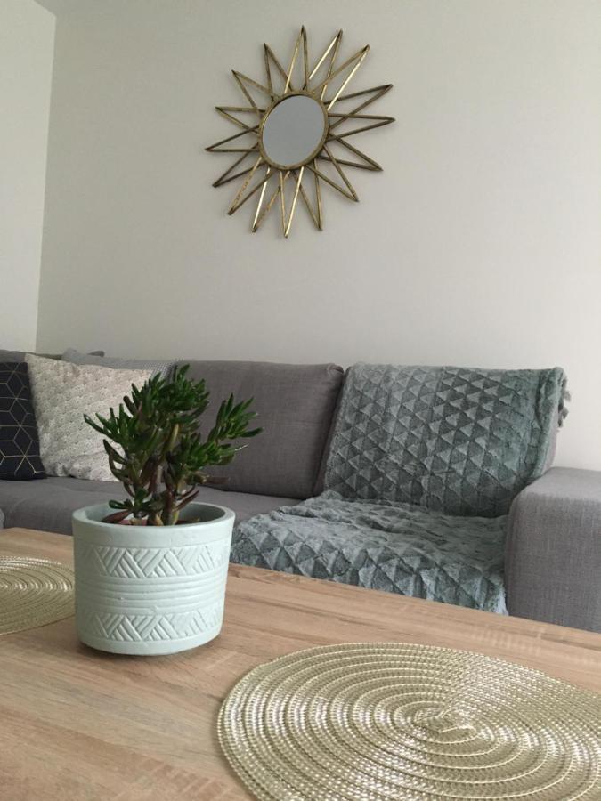 Apartament Dworcowa *